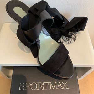 SPORTMAX Max Mara black shoes 37 with tie